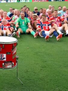 ⚽️Сьогодні про маркетинг у футболі! Адже наш вибірковий спецкурс «Маркетинг в спорті» стає дедал (3)